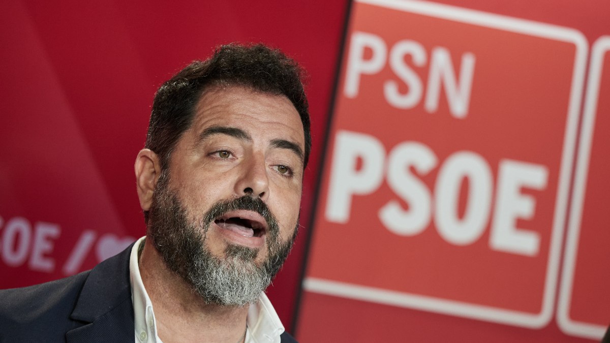 El número dos del PSOE navarro apunta a «las derechas» por el corte ferroviario