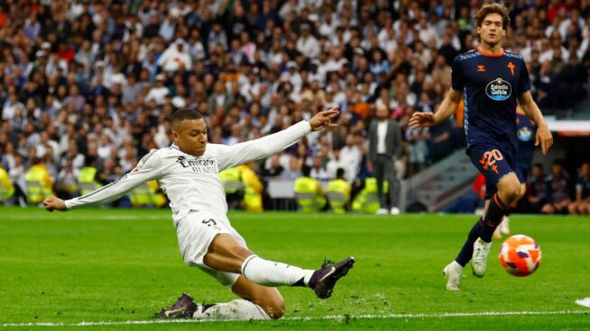 El Bernabéu acaba pidiendo la hora: Güler y Mbappé mantienen viva la lucha por LaLiga