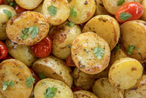 Patatas con manchas verdes: el riesgo de comerlas, según la doctora Sara Marín