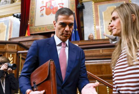 Sánchez afirma que la filtración de sus mensajes con Ábalos «es un delito»