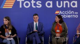 Sánchez traslada a las víctimas de la dana que habrá un plan contra inundaciones para 2026