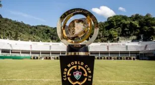 Xabi Alonso debuta en el Mundial de Clubes: estará Messi, pero no Cristiano ni Lamine