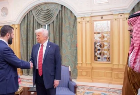 Trump se reúne con el presidente de Siria tras anunciar la retirada de sanciones a Damasco