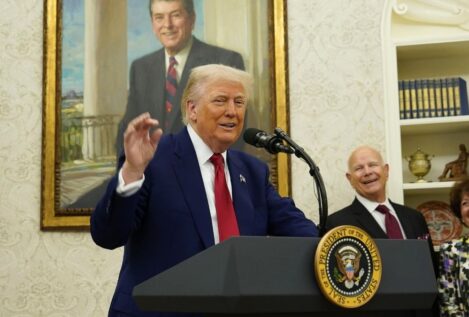 Trump aplaude que la Justicia levante el bloqueo «erróneo y político» de aranceles