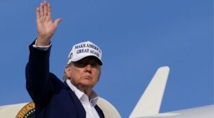 Trump afirma que Putin «se ha vuelto loco» y «está matando innecesariamente»