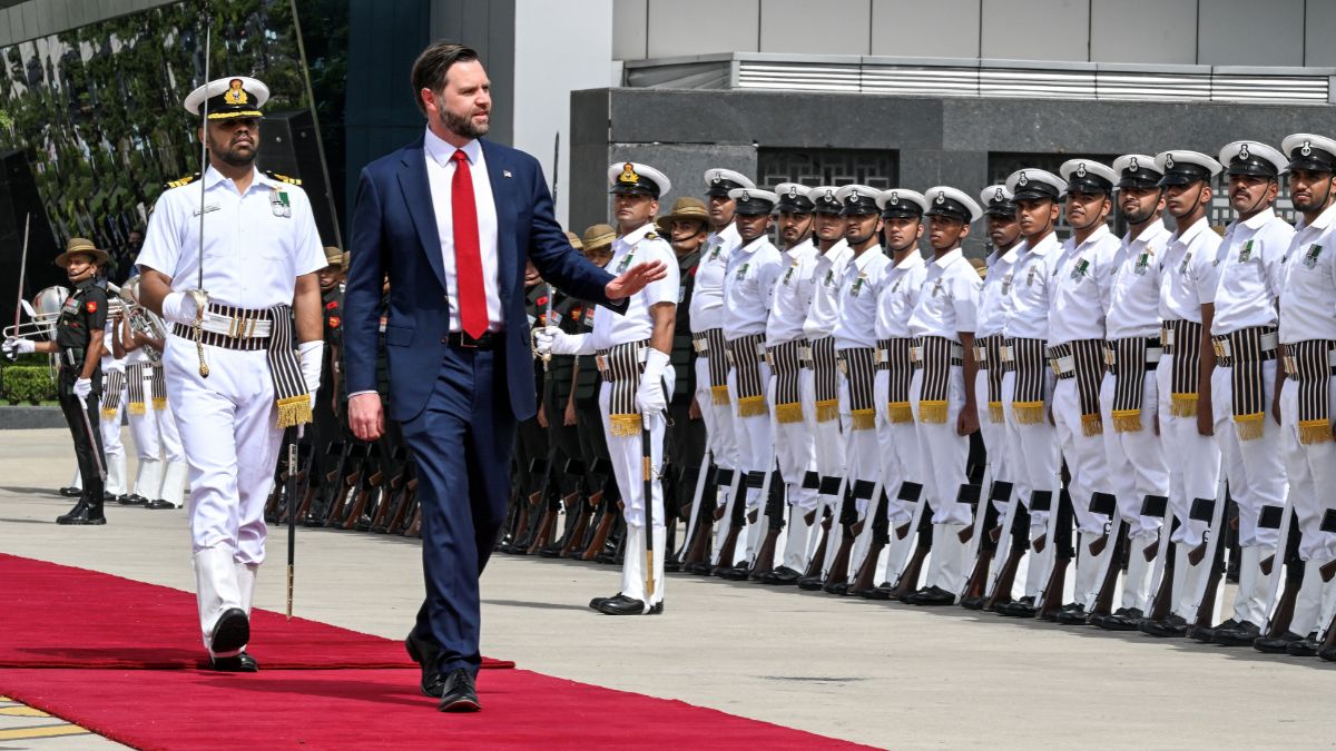 Vance asegura que el conflicto entre India y Pakistán «no es asunto» de EEUU