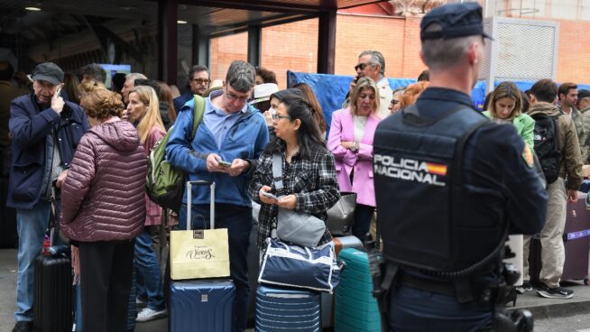Un juzgado abre diligencias para investigar el robo de cobre que desató el caos en el AVE