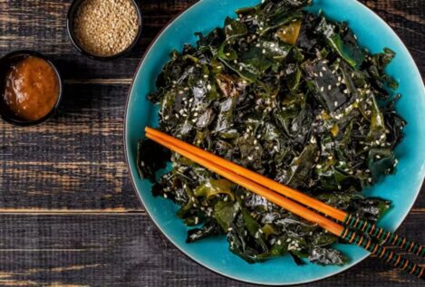 Nori y wakame: consumir algas marinas podría favorecer la microbiota intestinal