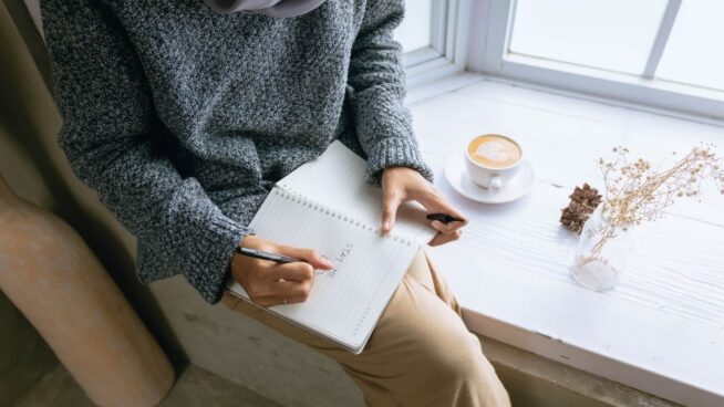 30 ideas de autocuidado para brillar en junio: un ritual diario para reconectar contigo misma