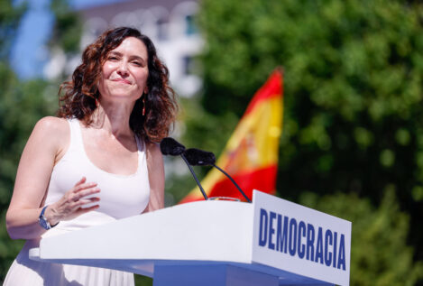 Afectados por el impuesto de Sucesiones lamentan que Ayuso no les reciba