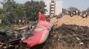 Un informe atribuye el accidente de avión de Air India a un fallo en el suministro de combustible