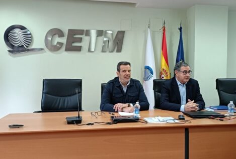 Los transportistas piden a Puente «que no hable solo del ferrocarril» y se acuerde de la carretera