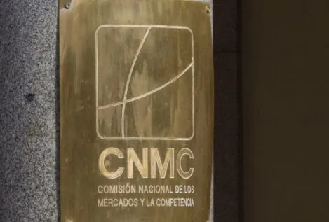 La CNMC mantendrá su plan para retribuir a las redes eléctricas: «No hay margen de maniobra»