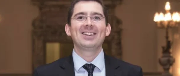 El prestigioso economista que salió del Banco de España pide ayuda para encontrar trabajo