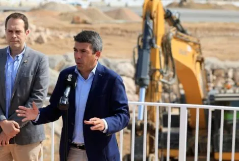 Mazón promete reunirse con las asociaciones de víctimas de la dana en la 'zona cero'
