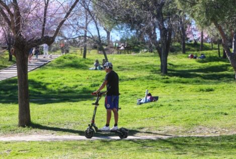 Las temperaturas caen de forma generalizada este lunes en España, con riesgo por tormentas