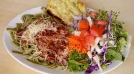Cenas saludables y ligeras: tres recetas bajas en calorías que se hacen en 15 minutos