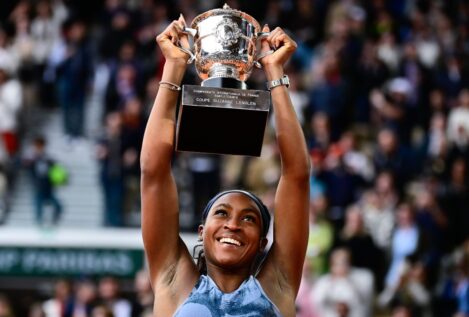 Coco Gauff remonta a la número uno Sabalenka en París y consigue su primer Roland Garros