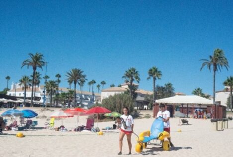 Cruz Roja inicia la temporada de verano con presencia en 201 playas y 1.500 profesionales