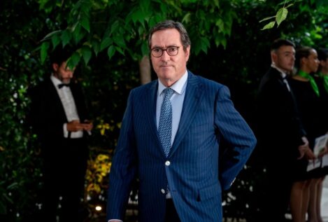 La CEOE defiende el «derecho» de los accionistas a decidir sobre la OPA de BBVA y Sabadell