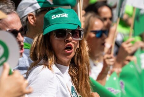 Enfermeras y Fisioterapeutas protestarán este jueves para poner fin al recorte de pagas extra