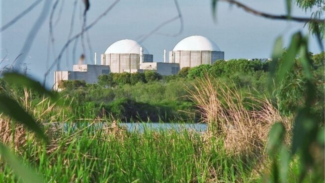 La cumbre de Davos analizará «el renacer de la nuclear» mientras España mantiene su cierre