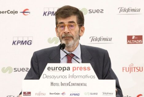 Felipe González lamenta la muerte de su jefe de Gabinete José Enrique Serrano