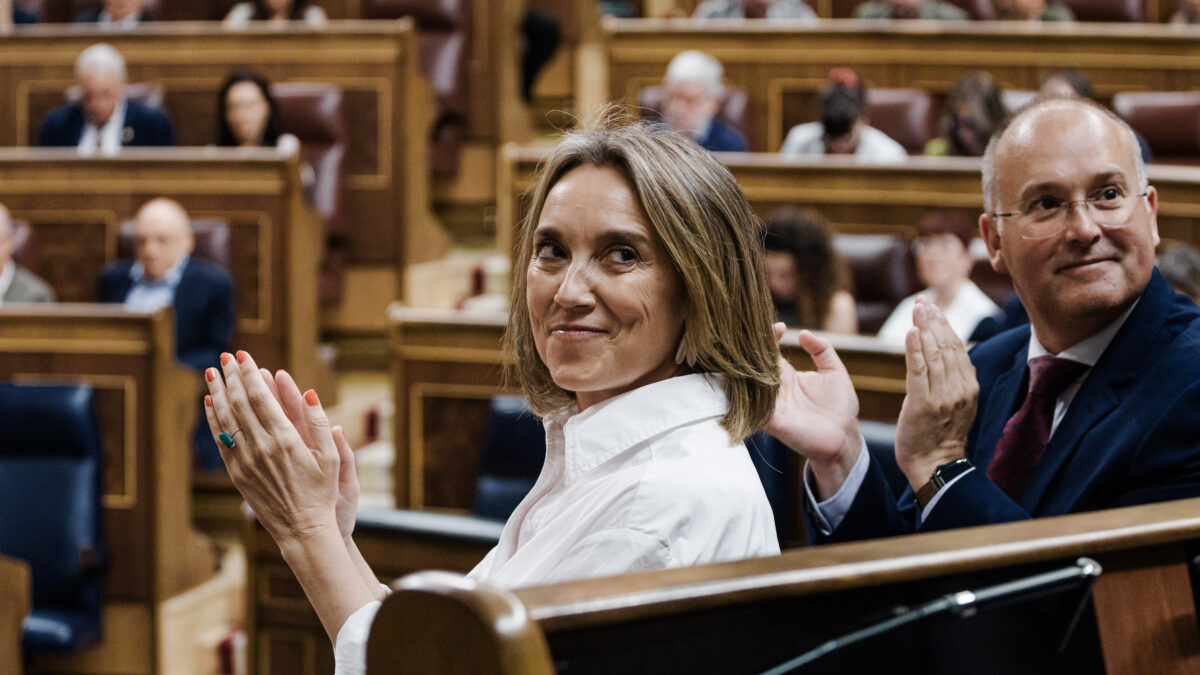Incertidumbre en el PP ante un posible cambio de portavoz en el Senado: ¿Gamarra o Serrano?