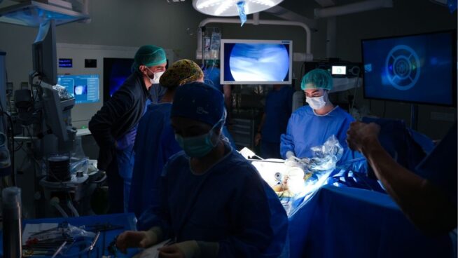 Sanitarios y pacientes crean un grupo para mejorar la calidad de vida en cáncer de próstata