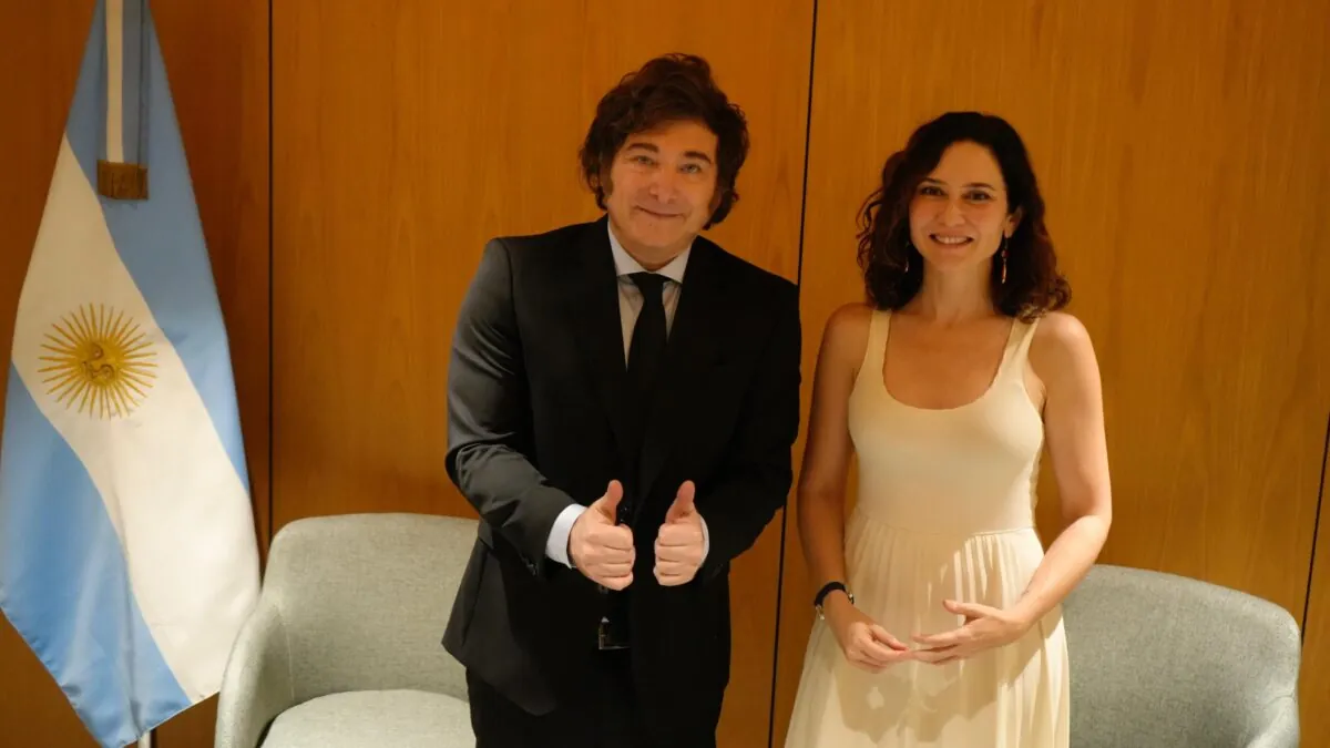 Milei se reúne con Ayuso durante su visita a Madrid para participar en el Economic Forum