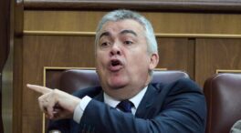Los notarios señalan que los contratos privados se usan para ocultarse tras un testaferro