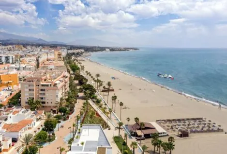 El hito de Estepona: de 300 millones de deuda socialista a superávit económico en diez años 