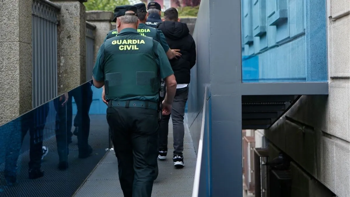 Juzgan una trama que extorsionaba a personas en España con ayuda de funcionarios en Rusia