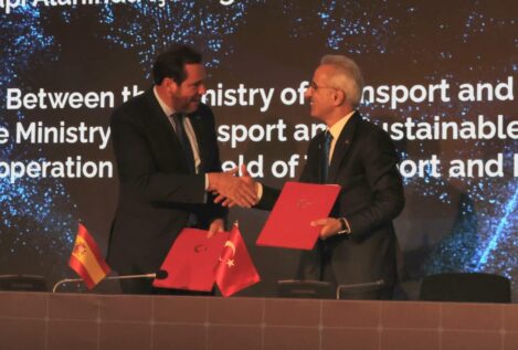 Óscar Puente pacta con Turquía para mejorar las infraestructuras y el transporte
