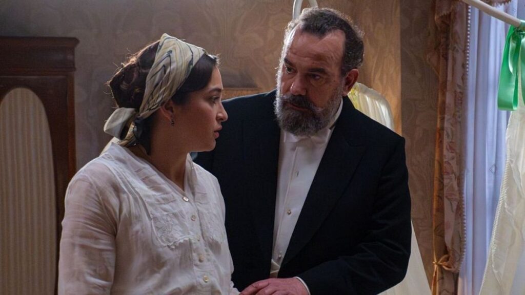 Catalina y Alonso en 'La promesa': (RTVE)