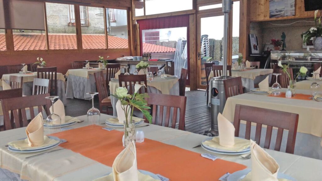 Sala del restaurante Casa do Muelle. Casa do Muelle