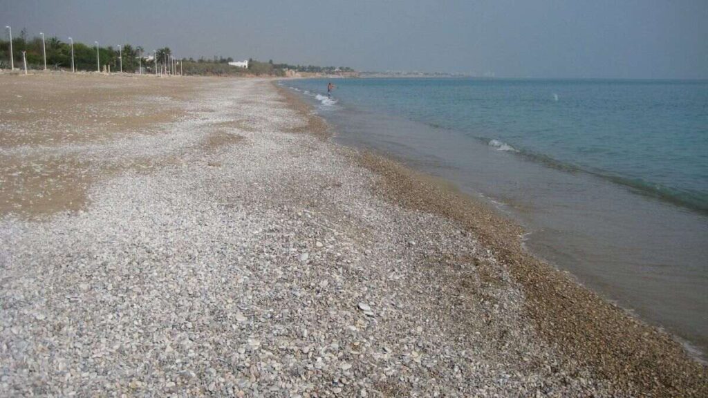 La playa de la Mar Xica en Benicarló, (Castellón). Comunidad Valenciana