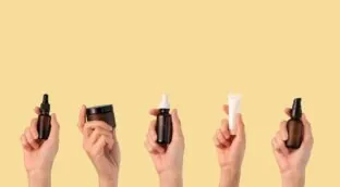 Lidia Téllez, esteticista: «Estos son los pasos que no puedes saltarte del 'skincare' de mañana y noche»