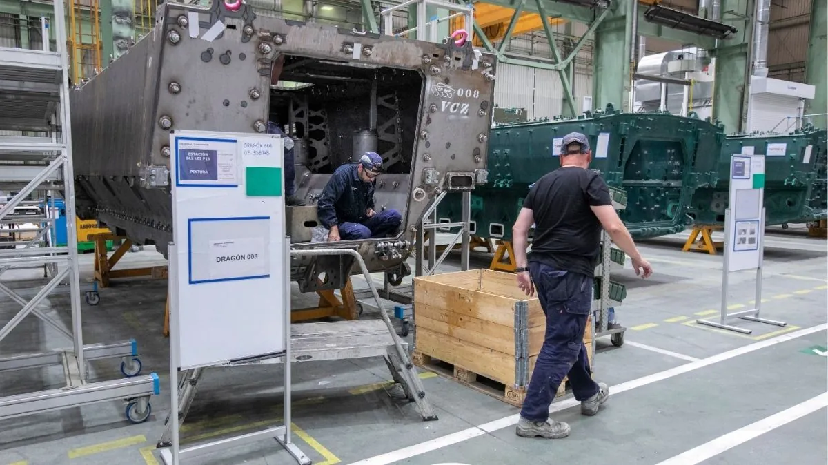 La producción industrial volvió a tasas negativas tras desplomarse un 5,7% en abril
