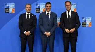 Sánchez enoja a los militares por decir que la cifra del 2,1% de gasto la eligió el Ejército