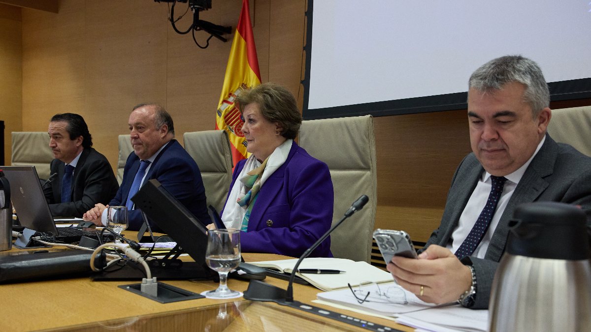 Sánchez dio a Cerdán la comisión del Tribunal de Cuentas tras su papel en las primarias
