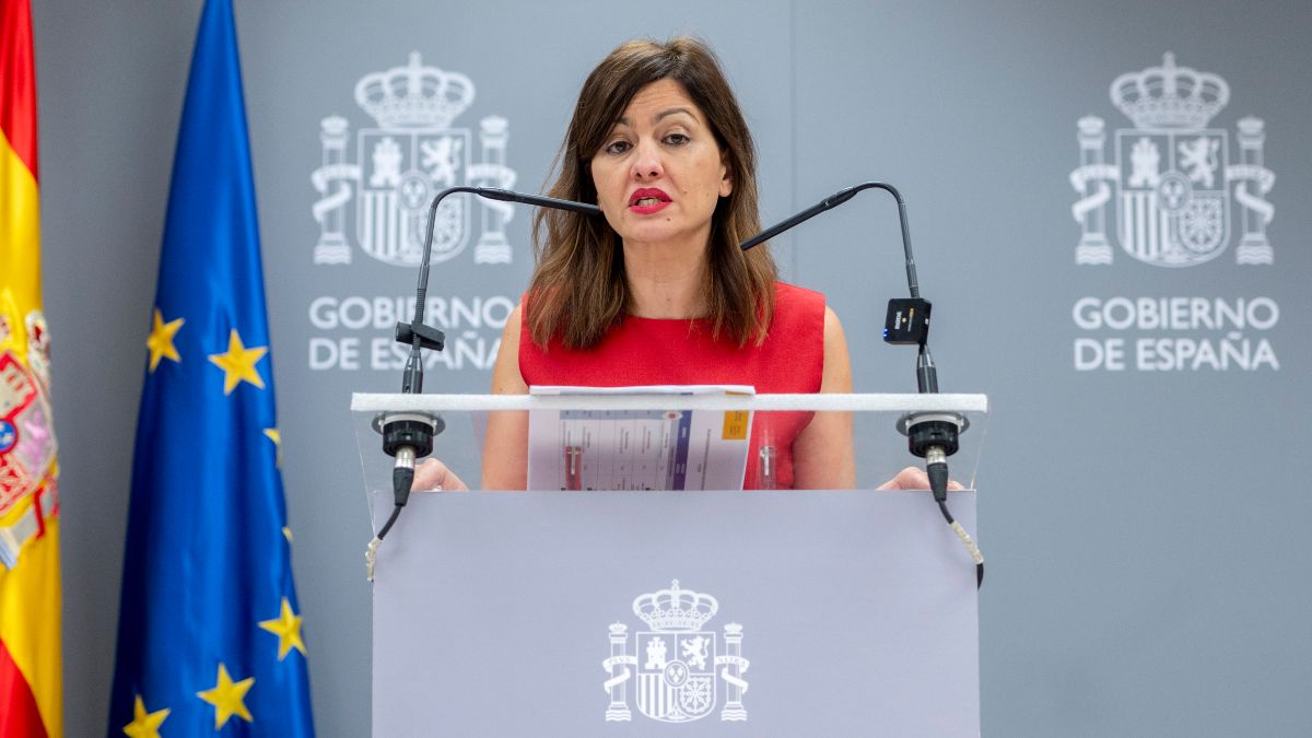La industria digital carga contra Sira Rego tras acusarles de lucrarse con la explotación infantil