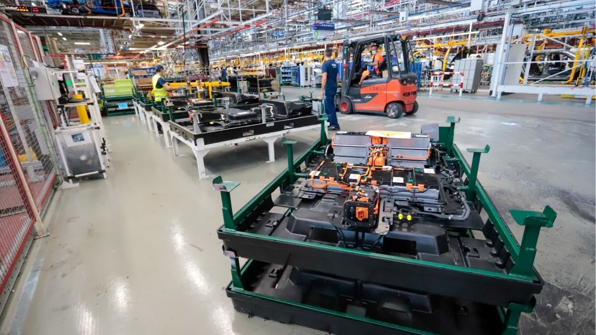 Los costes laborales y salarios subieron un 3,8% en el primer trimestre, récord en 25 años
