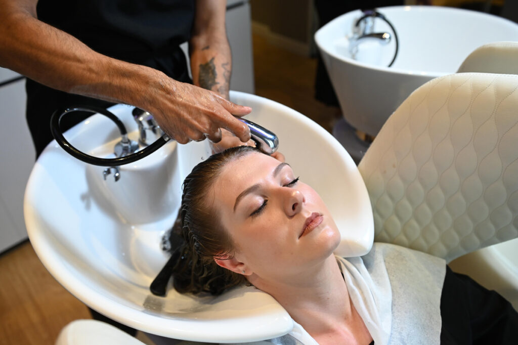 Terapia Reequilibrante para una limpieza en profundidad del pelo. (Fuente: Sonia Atanes)
