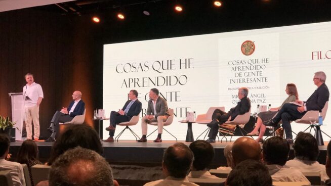 Quintana Paz ensalza el concepto de patria como contrapeso a «las instituciones globales»
