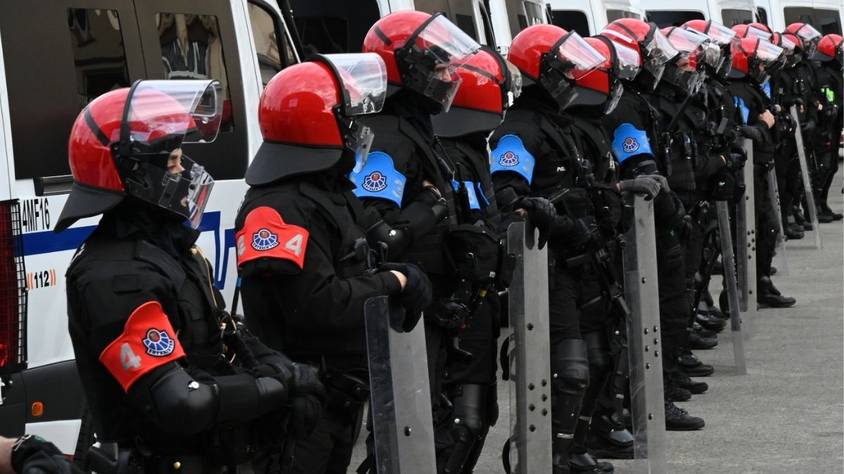 Detenido un menor en Hernani (Guipúzcoa) por desórdenes públicos la noche de San Juan