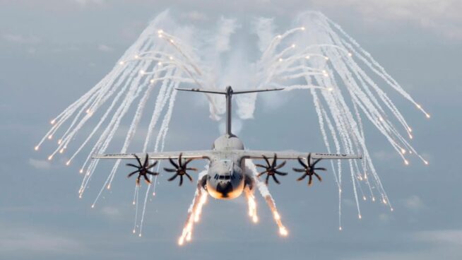 El A400 militar recibe nuevas funciones y crean una superplataforma de combate