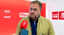 El alcalde de Mérida pide al PSOE un congreso extraordinario sin Sánchez como candidato