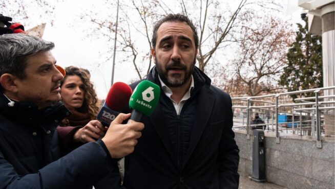 Aldama entrega al Supremo un documento que revela que pagó 20.000 euros en 'b' a Ábalos