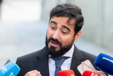 Una hija de Pedro Sánchez declara ante el juez en una causa contra Alvise Pérez